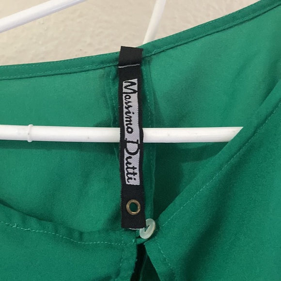 Green formal dress - Picture 4 of 4